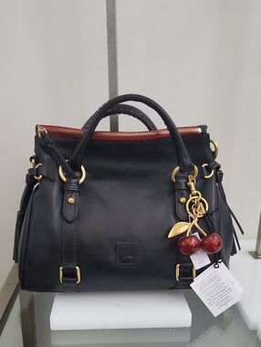 NWT! Dooney & Bourke Florentine Pebble Leather Medium Satchel, Red Zipper In Blk